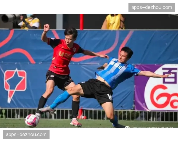 武汉三镇防线协同性不足 中场拦截形同虚设屡遭突破